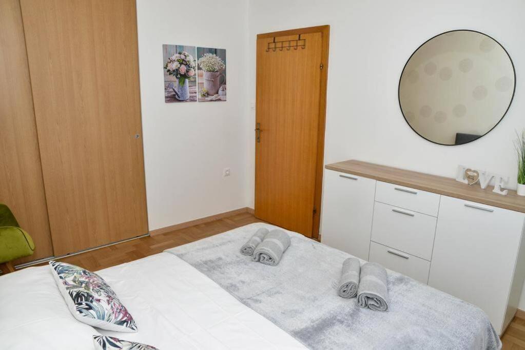 Apartment Longin Zadar Eksteriør bilde