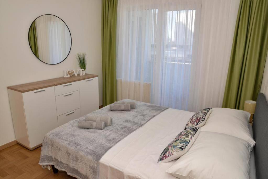 Apartment Longin Zadar Eksteriør bilde