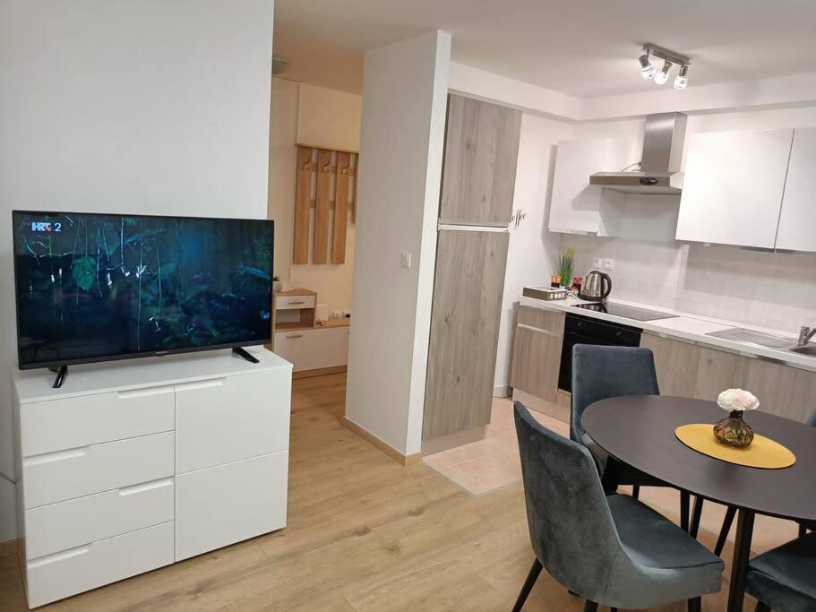 Apartment Longin Zadar Eksteriør bilde